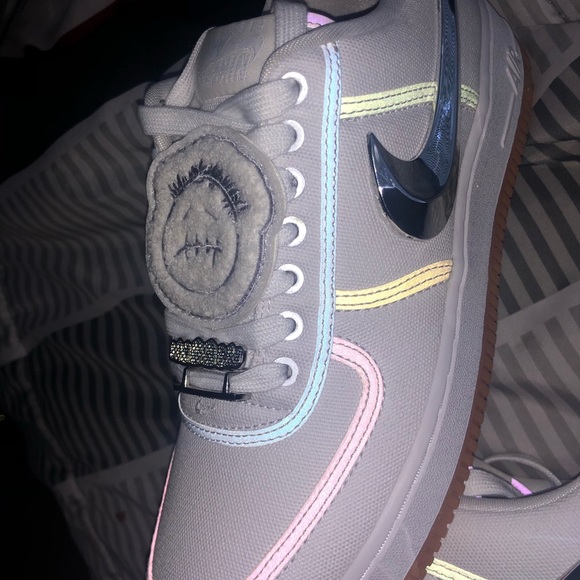 travis scott air force 1 size 9
